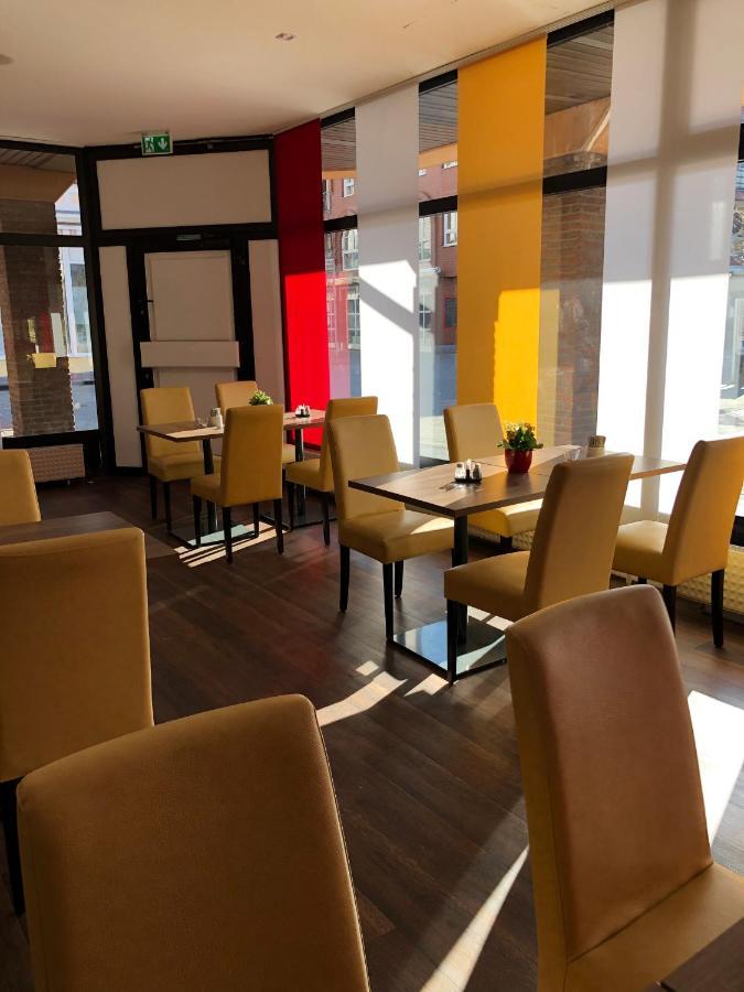 Montana Hotel Koeln-Bonn Airport Troisdorf Exterior foto